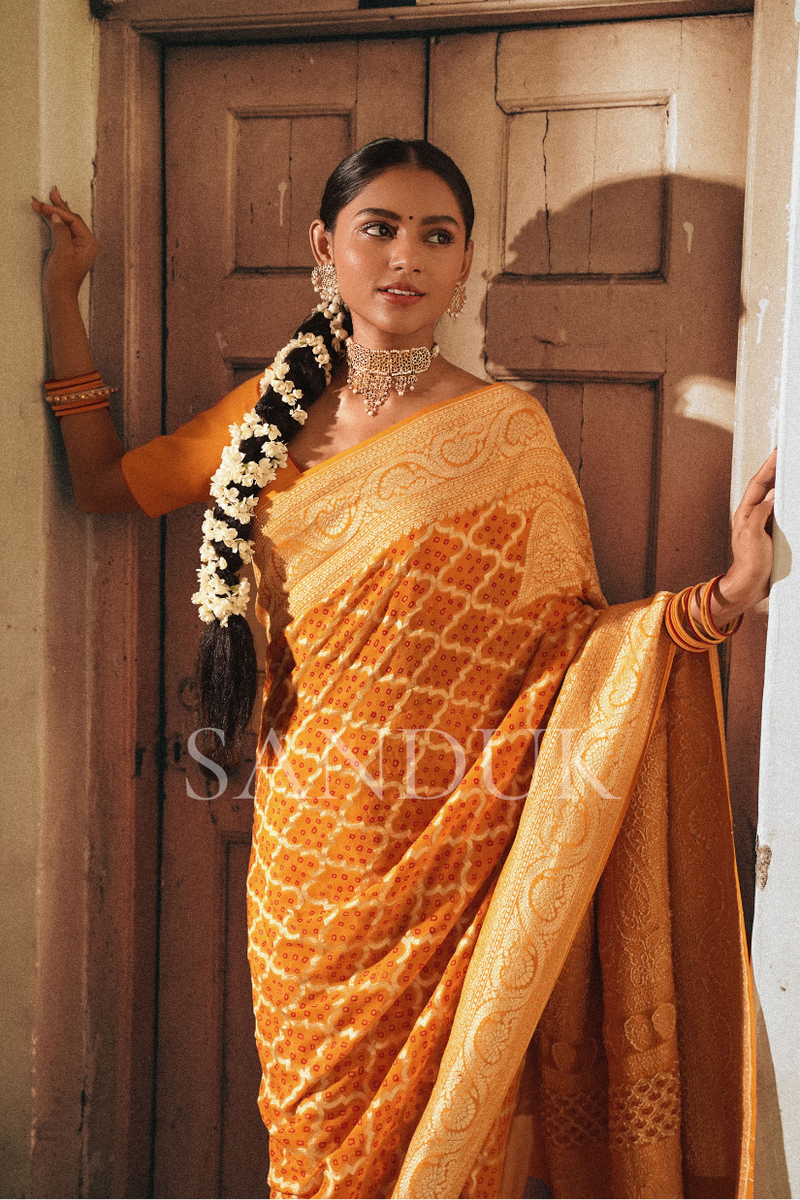 Suman (Saree)