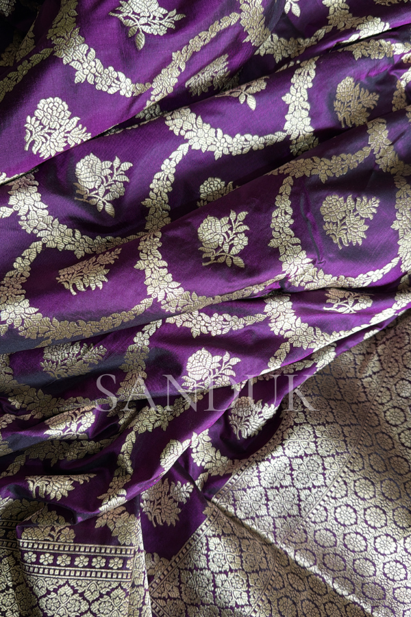 Aurelia (Saree)