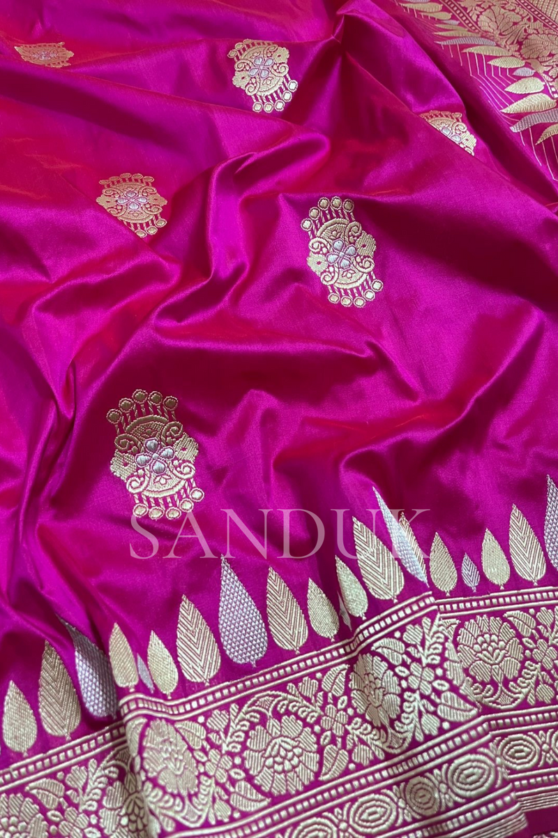 Surajmukhi Buta Saree