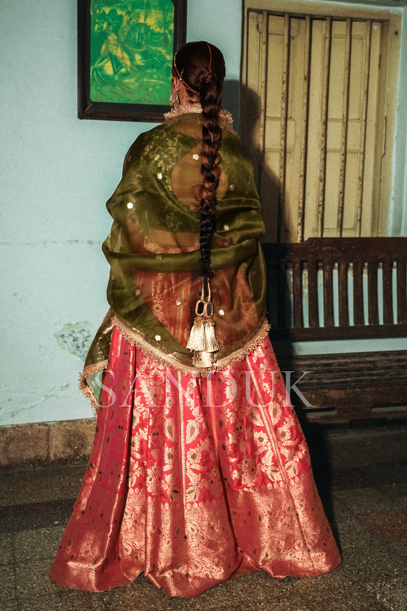 Maanika (Lehenga)