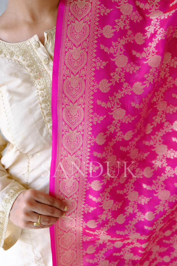 Gulabi Silk Georgette Dupatta