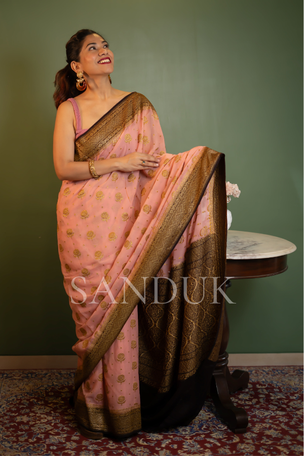 Ruhani (Saree)