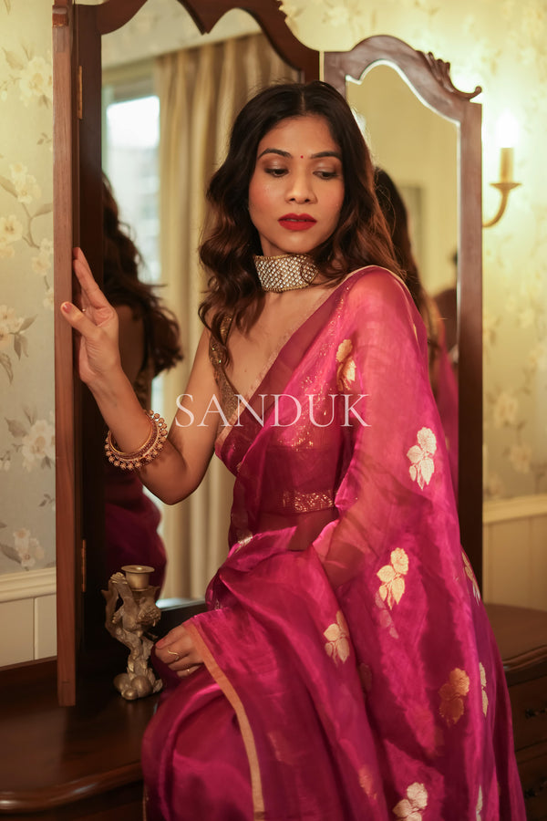 Gulaab (Saree)