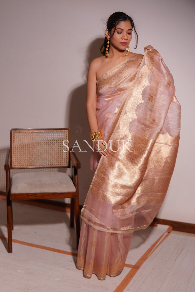 Sharon (Saree)