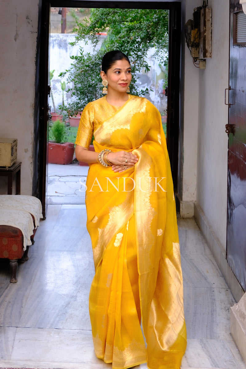 Suryamukhi (Saree)