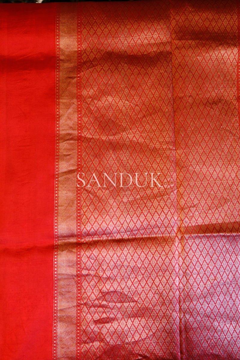 Chiraiya (Bird Motif Saree)