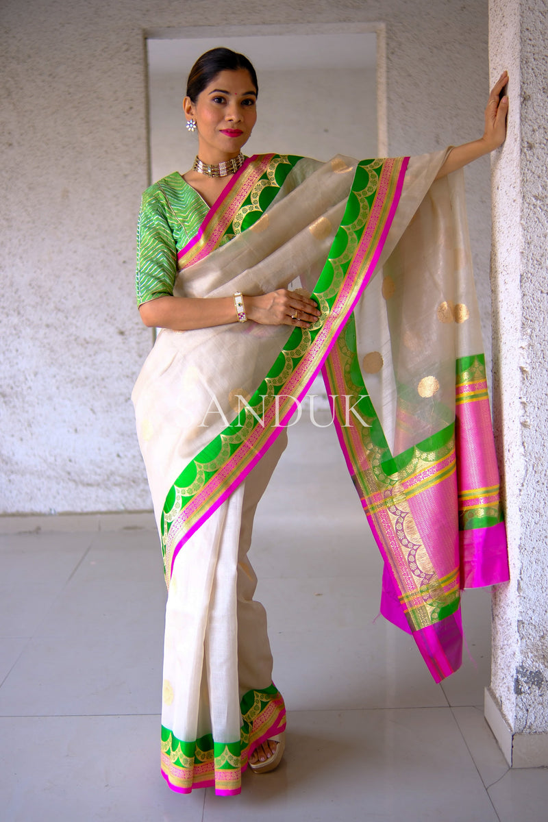 Jayati (Saree