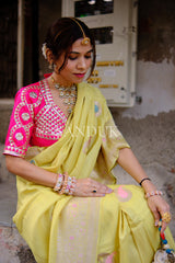 Gulmohar (Saree)