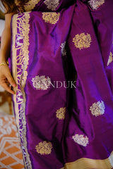 Kuhu (Saree)