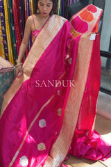 Gulabi Buta (Saree)