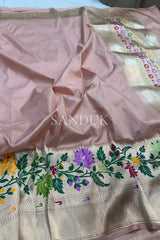 Lotus Kadhiyal (Saree)