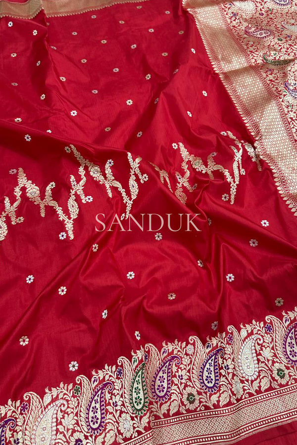 Red Floral Buta Premium Saree