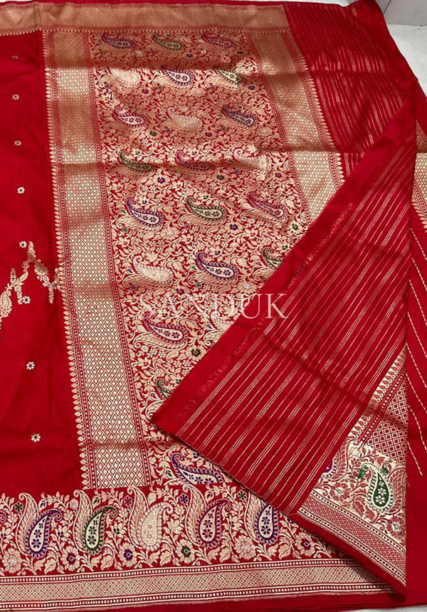 Red Floral Buta Premium Saree