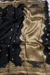 Advika (Saree)