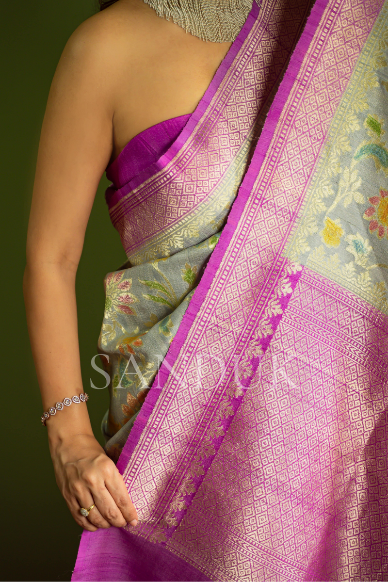 Gulmohar (Saree)